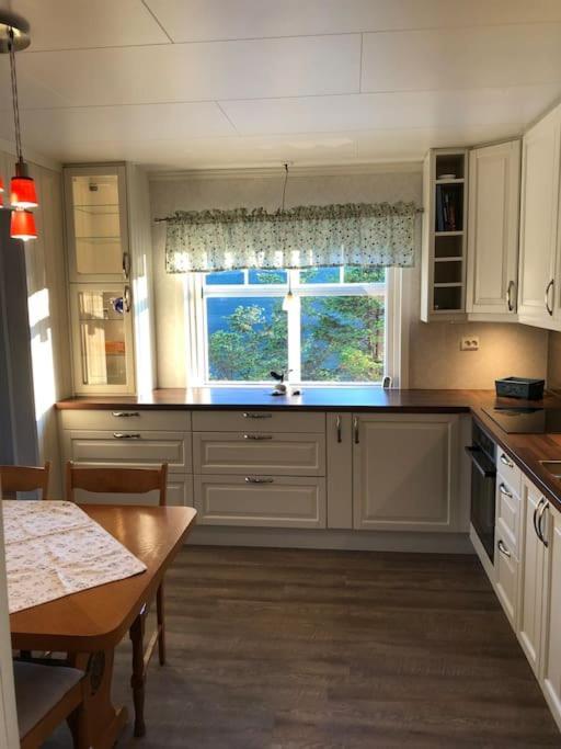 Casa vacanze Morkveden Feriehus, Lofoten *